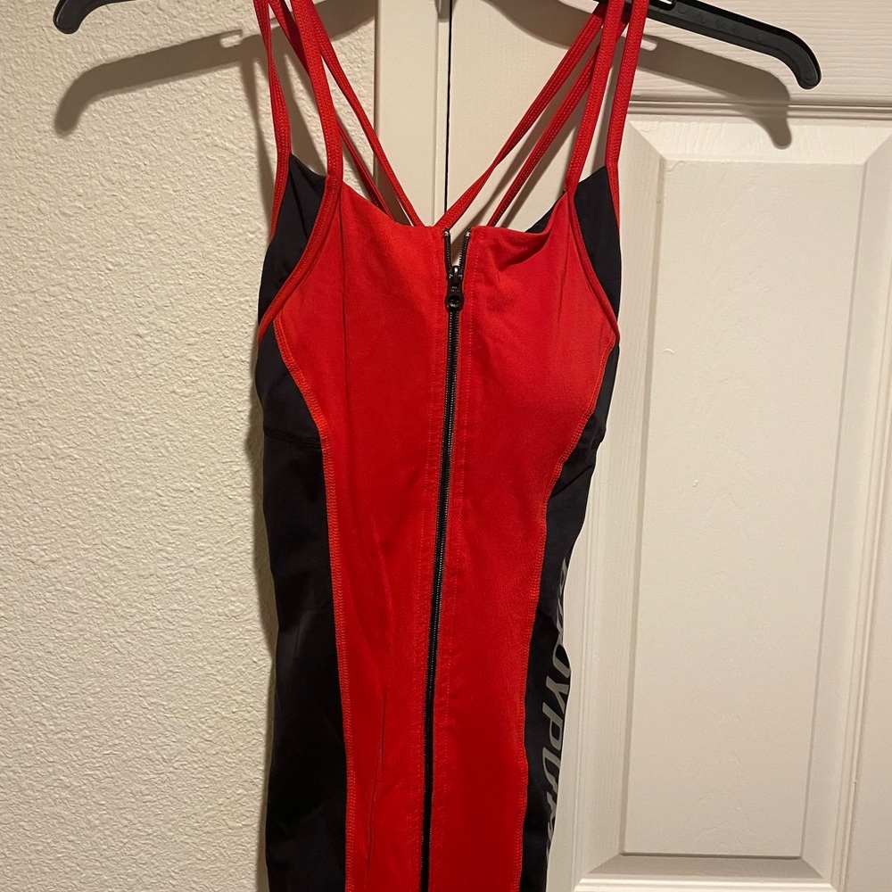 Les mills woman’s Bodypump top